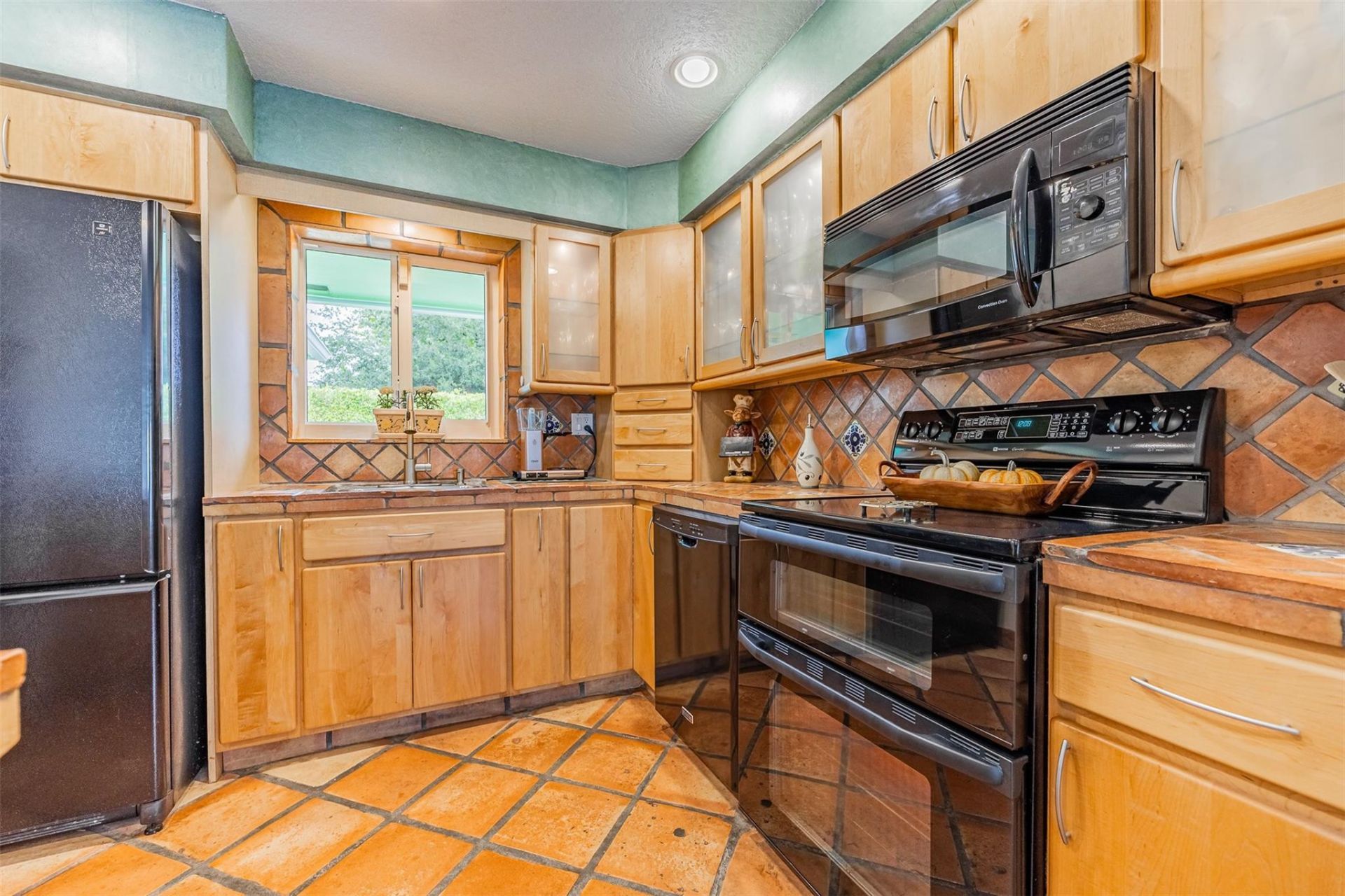 1924 NE 18th Street, Fort Lauderdale, FL 33305 Photo