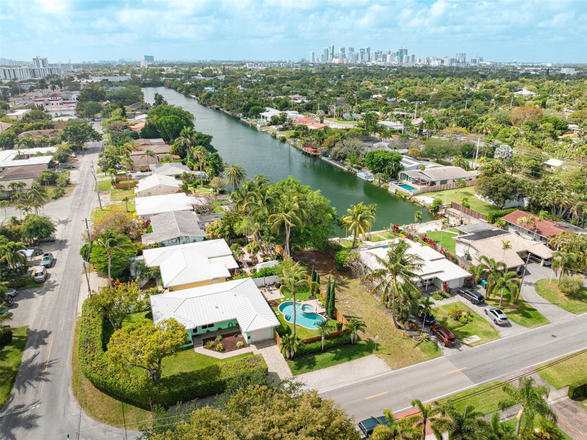 1924 NE 18th Street, Fort Lauderdale, FL 33305 Photo