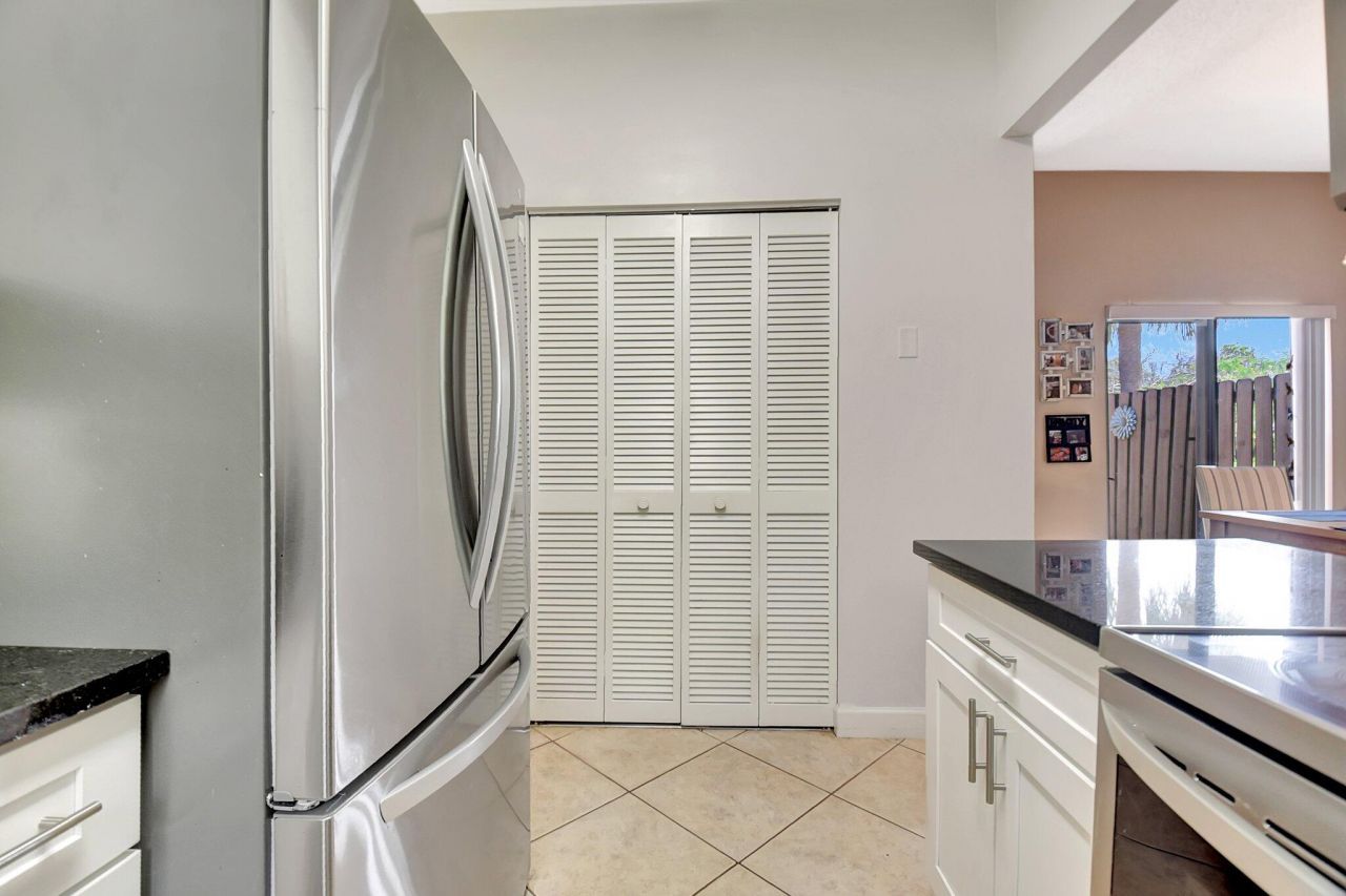 312 Meadows Drive, Boynton Beach, FL 33436 Photo