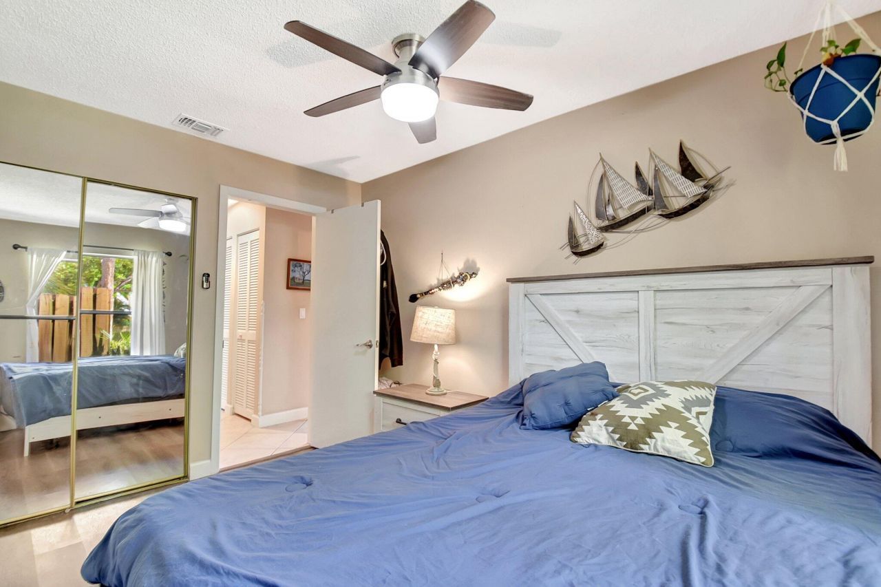 312 Meadows Drive, Boynton Beach, FL 33436 Photo