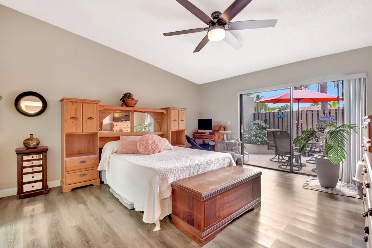 312 Meadows Drive, Boynton Beach, FL 33436 Photo