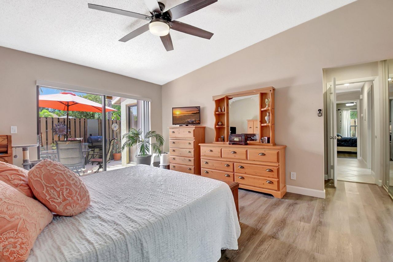 312 Meadows Drive, Boynton Beach, FL 33436 Photo