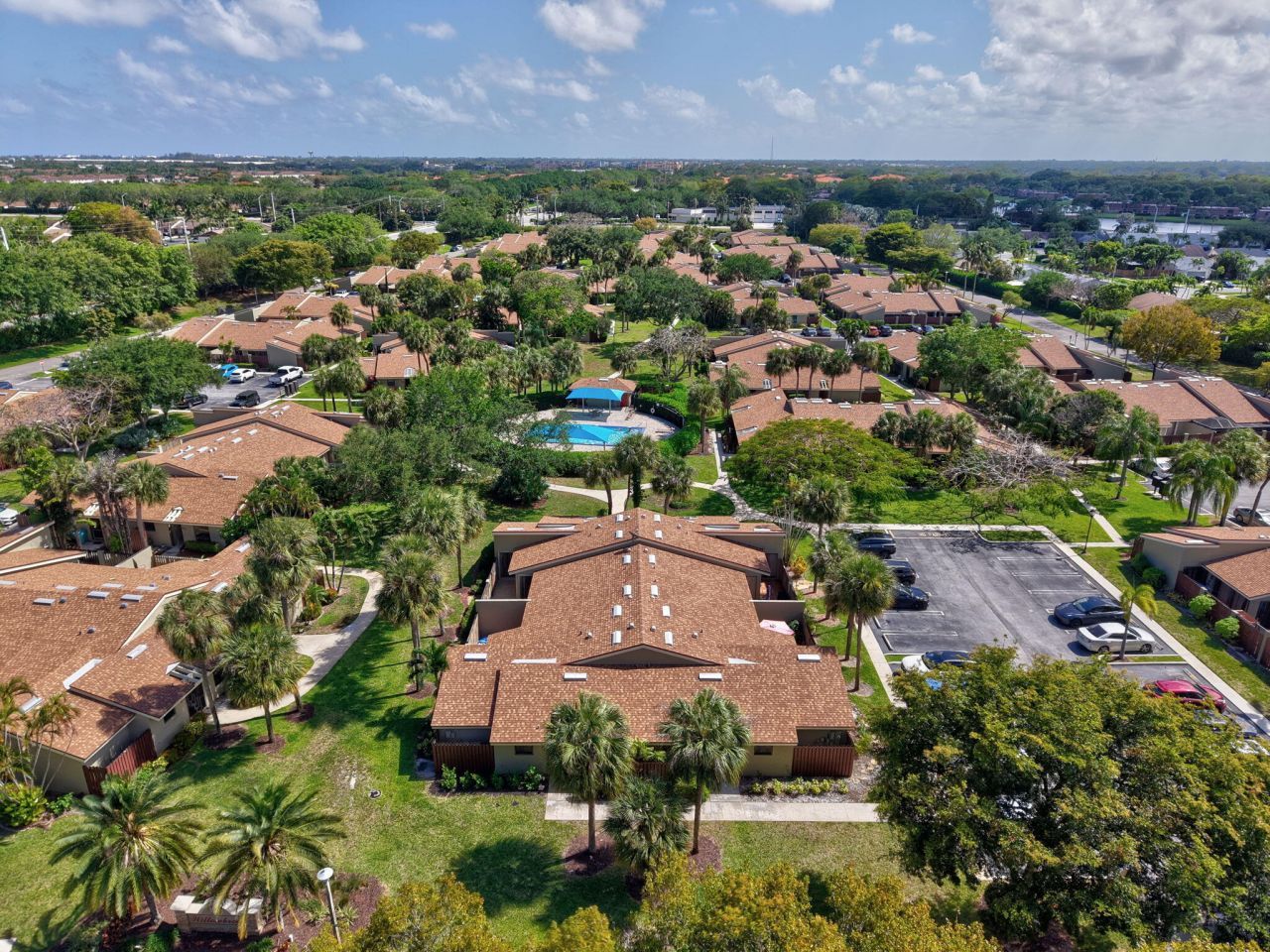 312 Meadows Drive, Boynton Beach, FL 33436 Photo