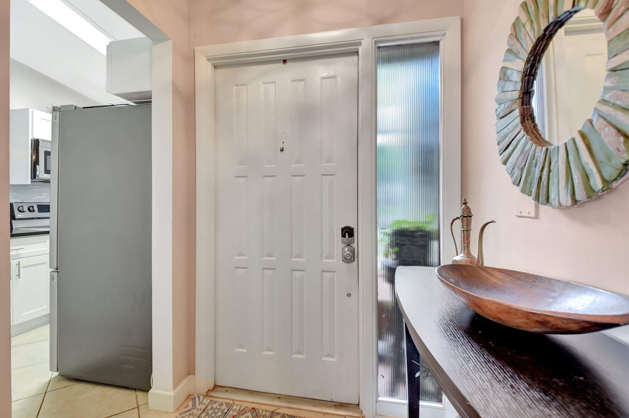 312 Meadows Drive, Boynton Beach, FL 33436 Photo