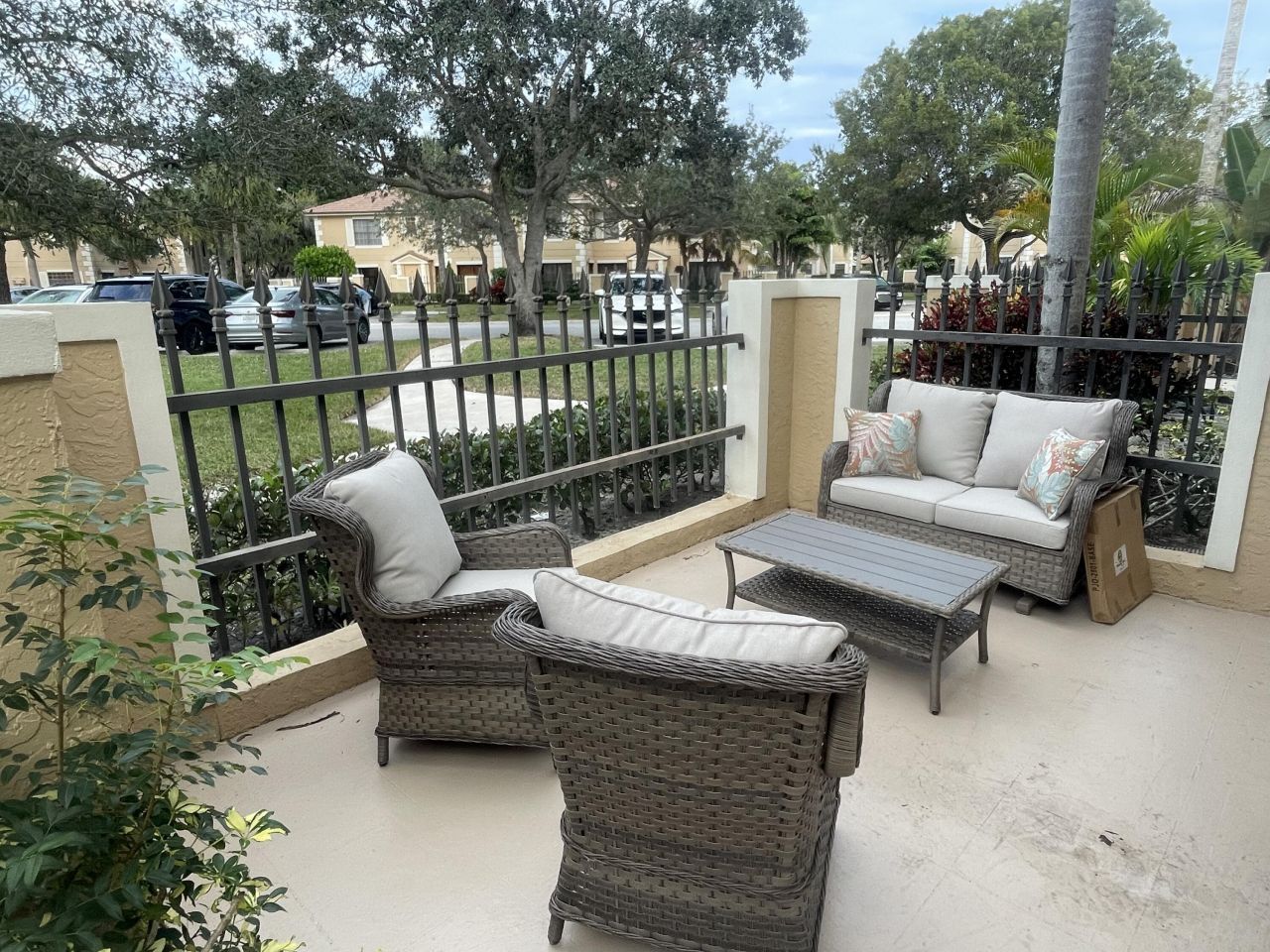 363 Prestwick Circle, Unit 4, Palm Beach Gardens, FL 33418 Photo
