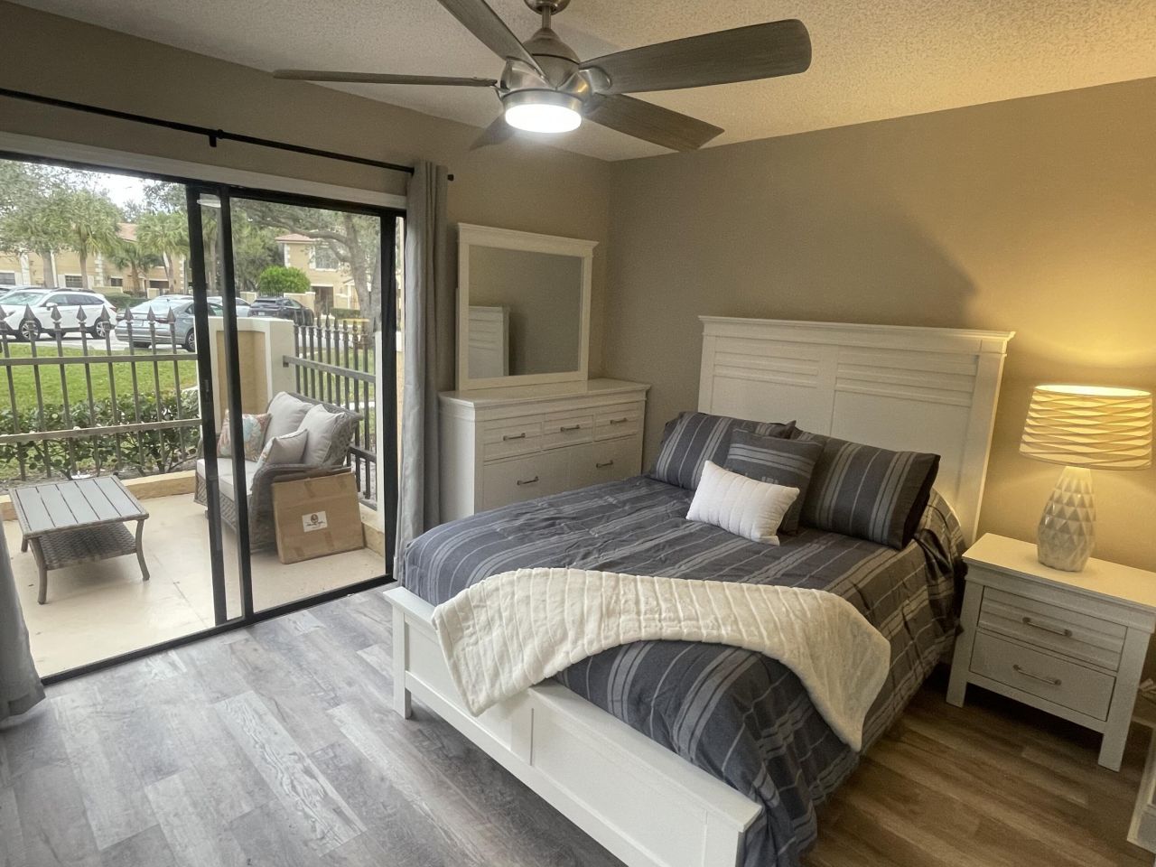 363 Prestwick Circle, Unit 4, Palm Beach Gardens, FL 33418 Photo