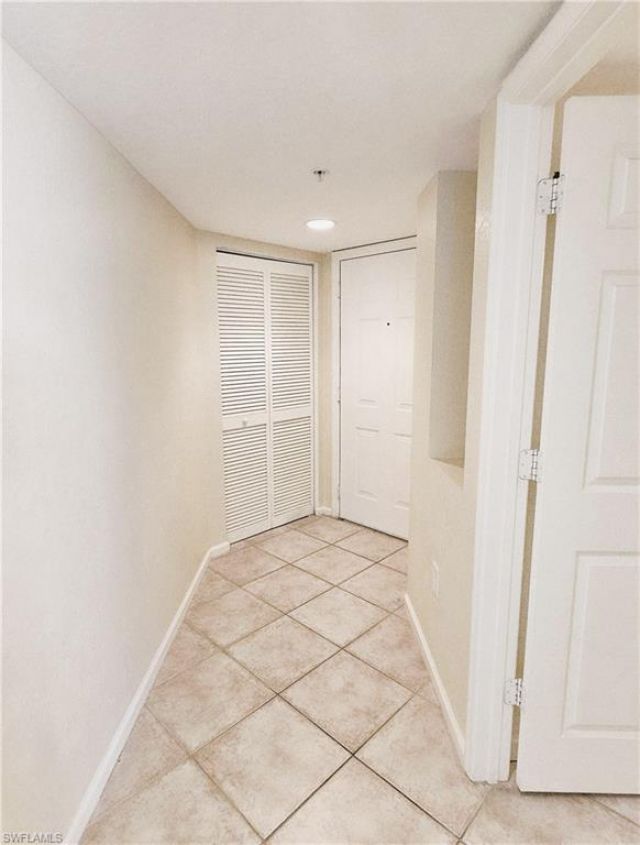 4105 Residence Dr, Unit 720, Fort Myers, FL 33901 Photo