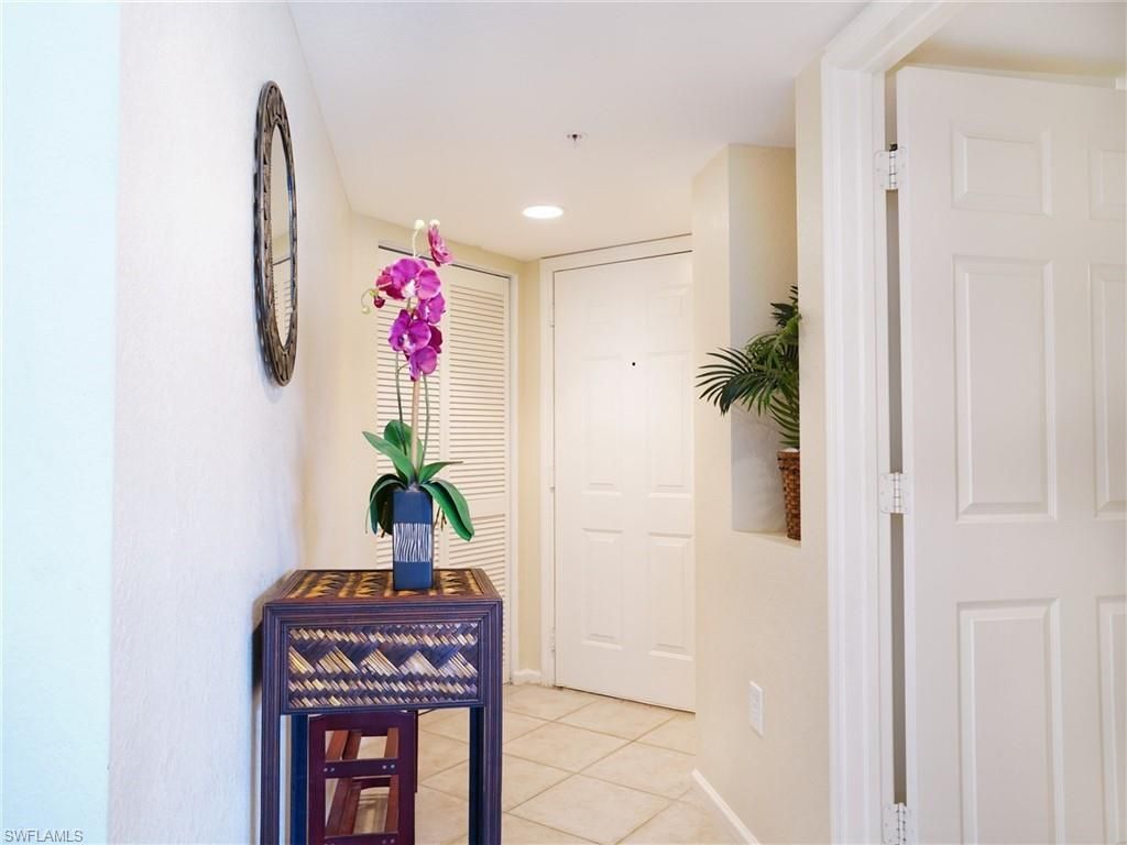 4105 Residence Dr, Unit 720, Fort Myers, FL 33901 Photo