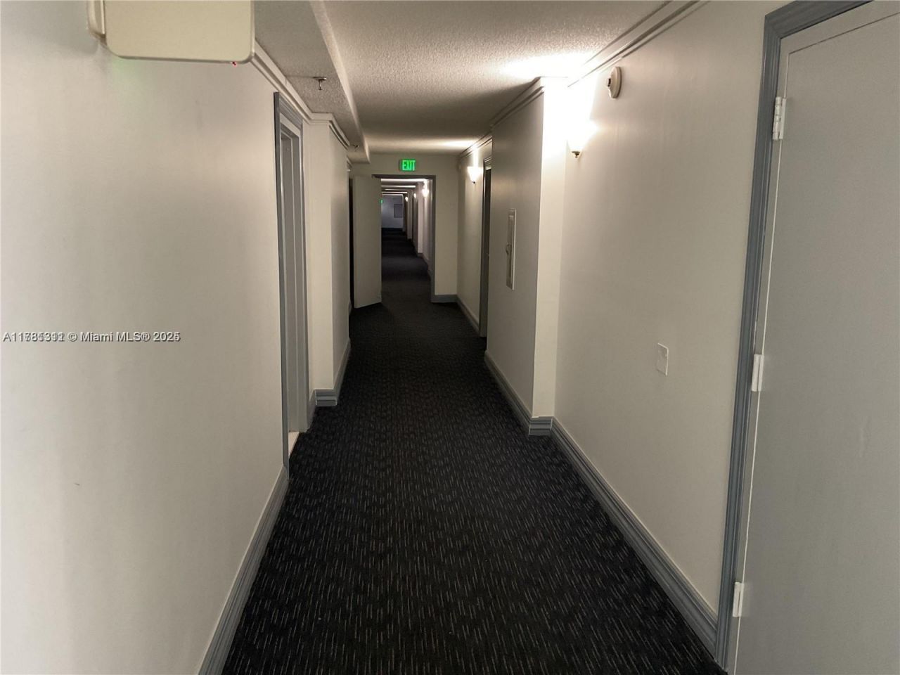 17011 N Bay Rd, Unit 701, Sunny Isles Beach, FL 33160 Photo