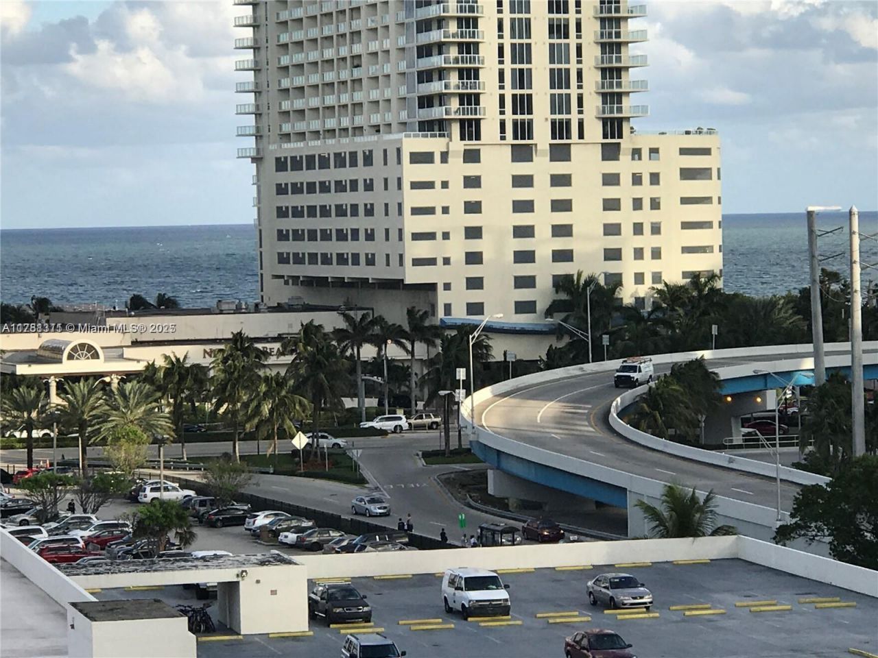 17011 N Bay Rd, Unit 701, Sunny Isles Beach, FL 33160 Photo