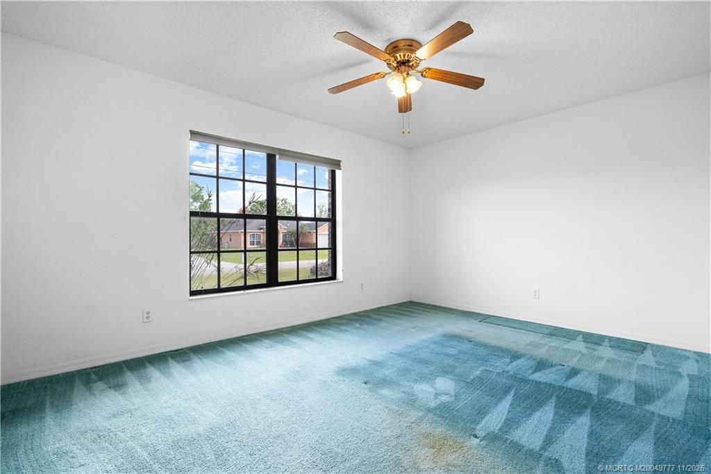 5940 NW Brenda Circle, Port Saint Lucie, FL 34986 Photo