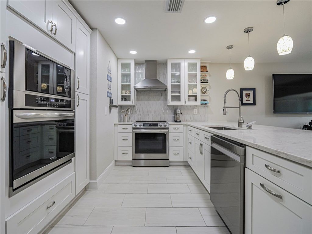 4949 N Highway A1a Highway, Unit 112, Fort Pierce, FL 34949 Photo