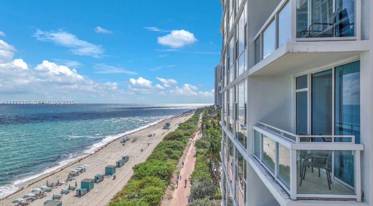 6801 Collins Ave, Unit 717, Miami Beach, FL 33141 Photo