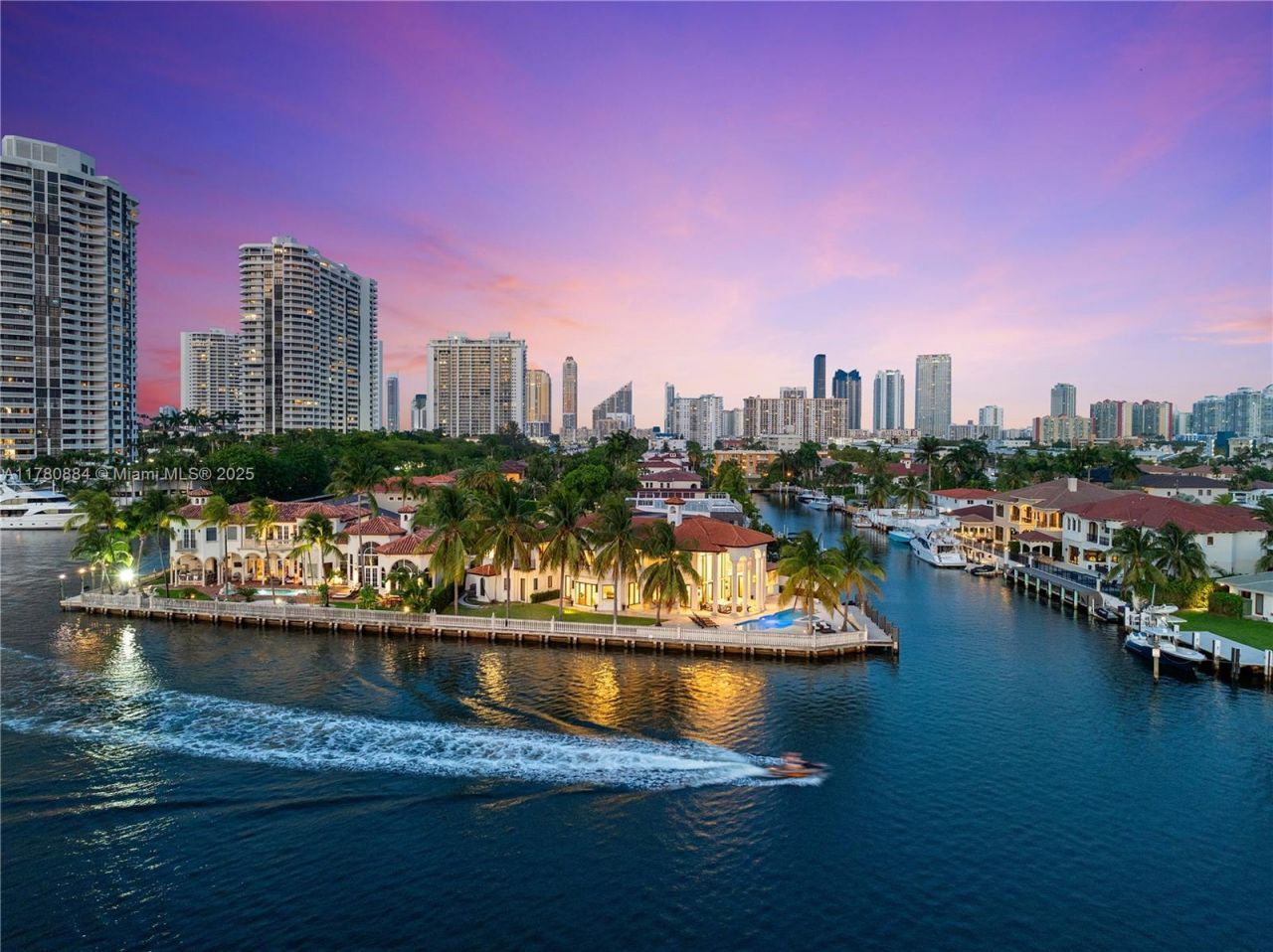 3300 NE 171st St, North Miami Beach, FL 33160 Photo