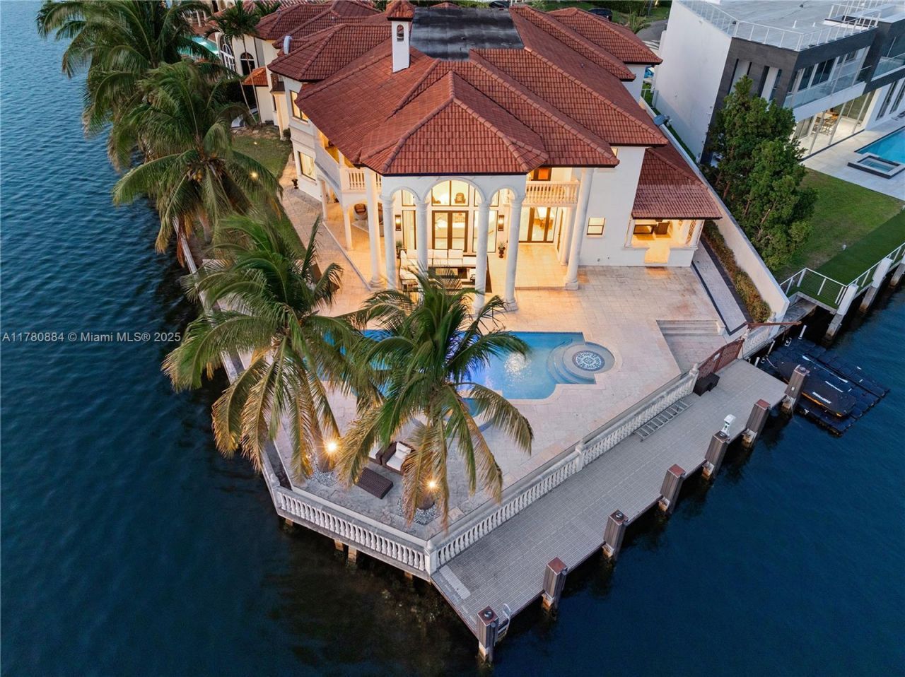 3300 NE 171st St, North Miami Beach, FL 33160 Photo