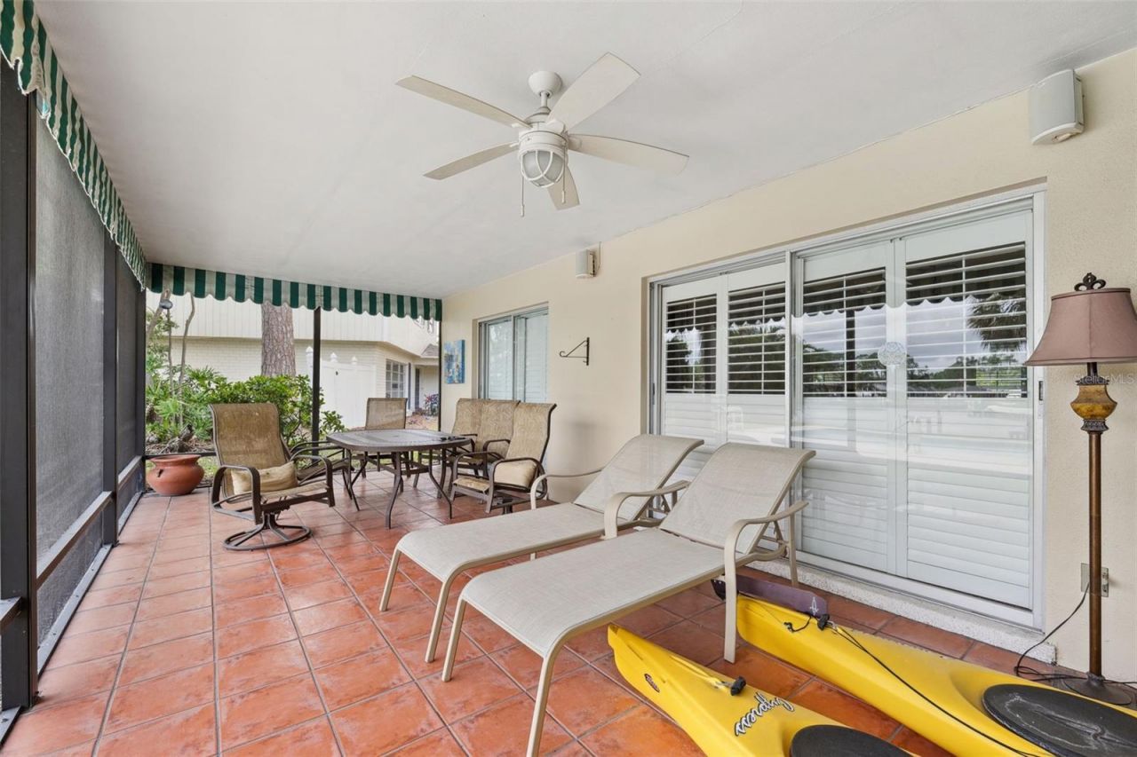 5201 Dover Street Ne, Saint Petersburg, FL 33703 Photo