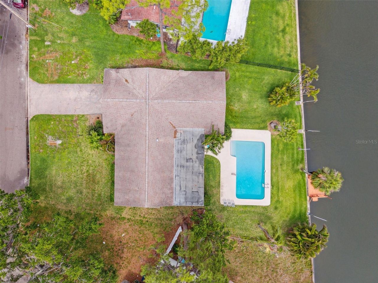 5201 Dover Street Ne, Saint Petersburg, FL 33703 Photo