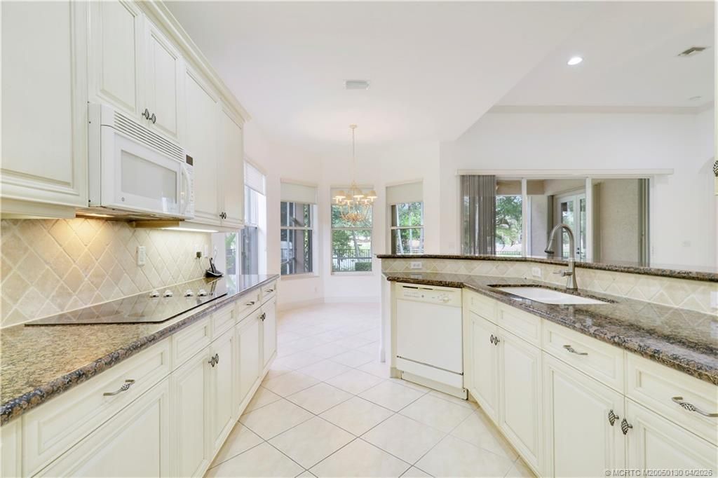 736 SW Pebble Lane, Palm City, FL 34990 Photo