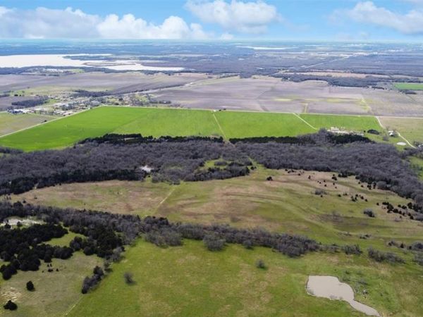 TBD CR 2010, Powell, TX 75153