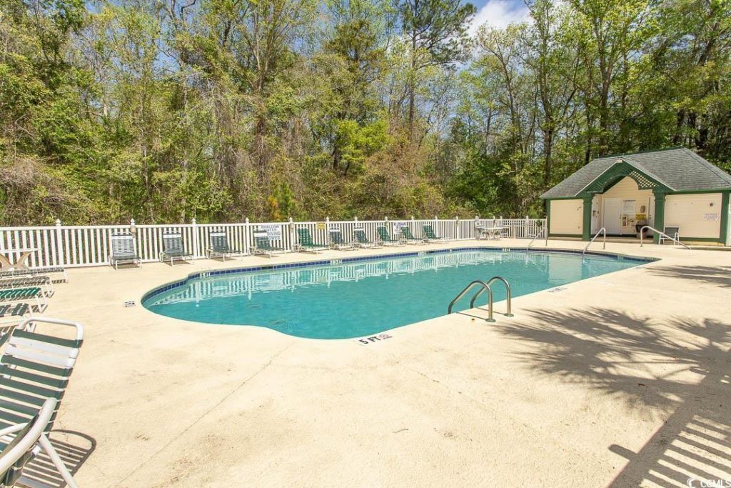 646 Tupelo Ln. Photo 24