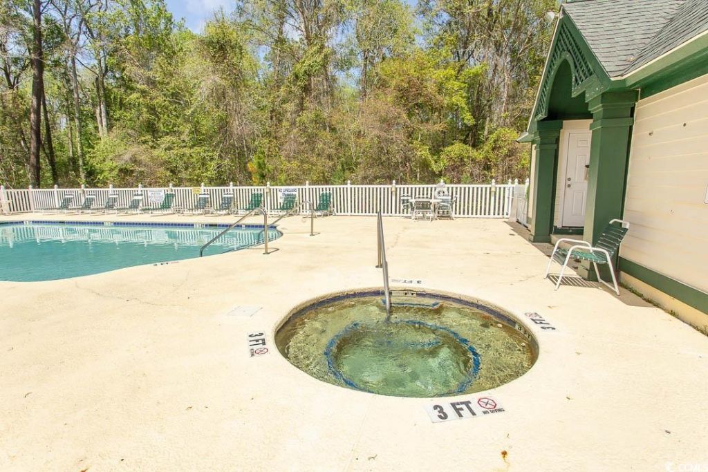 646 Tupelo Ln. Photo 26