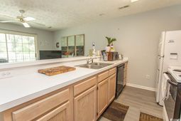 646 Tupelo Ln. photo 4