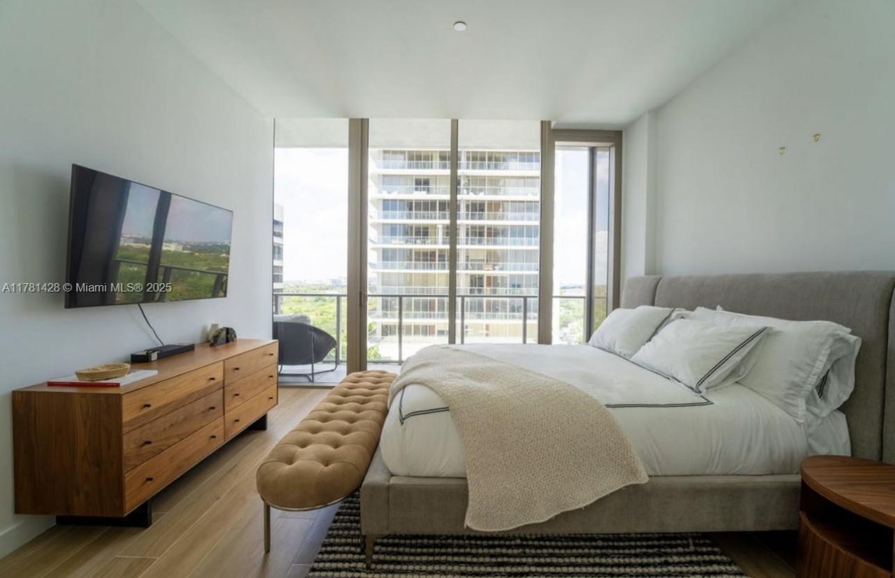 2655 S Bayshore Drive, Unit 1109, Coconut Grove, FL 33133 Photo