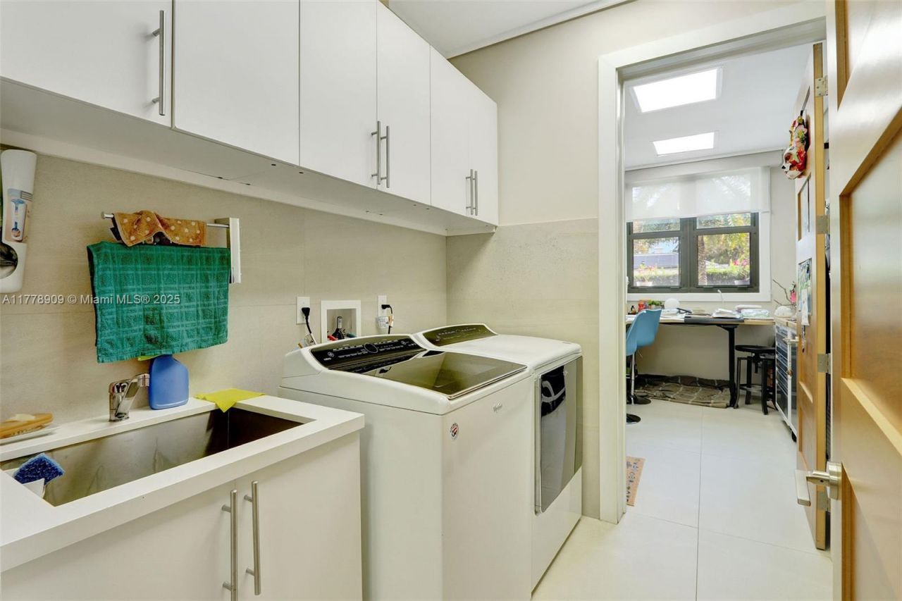 128 NE 94th St, Miami Shores, FL 33138 Photo