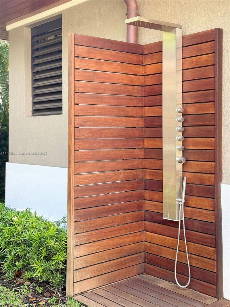 128 NE 94th St, Miami Shores, FL 33138 Photo