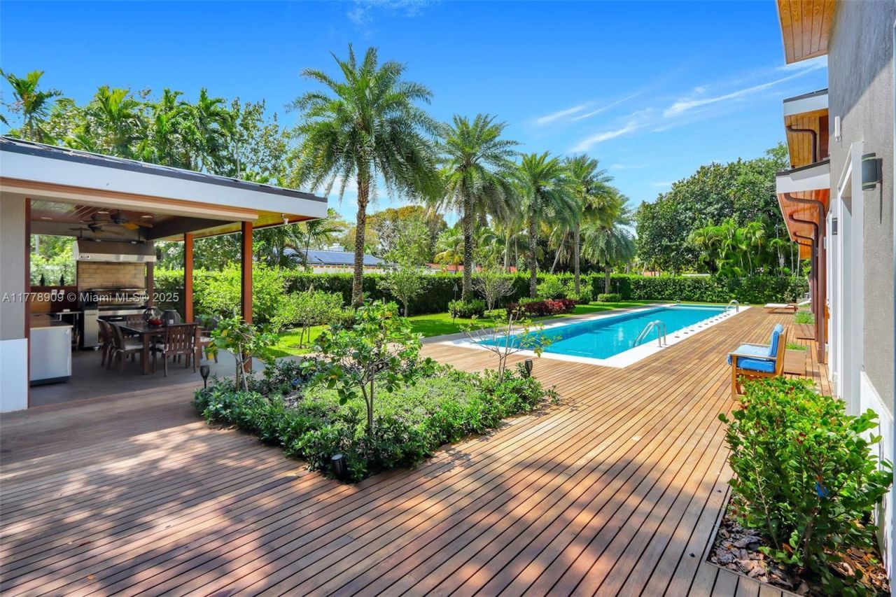 128 NE 94th St, Miami Shores, FL 33138 Photo