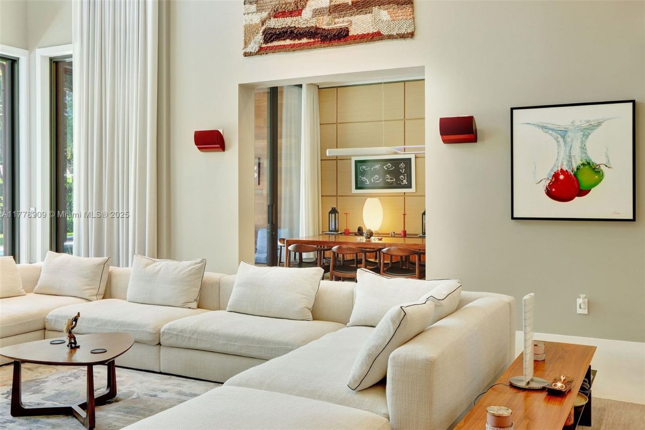 128 NE 94th St, Miami Shores, FL 33138 Photo