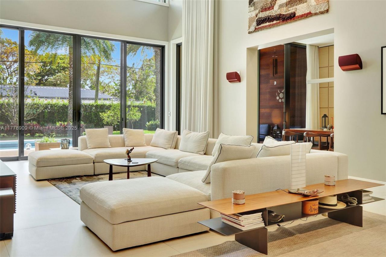128 NE 94th St, Miami Shores, FL 33138 Photo