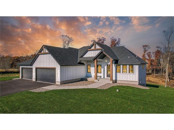 991 200th Avenue NW, Oak Grove, MN 55011