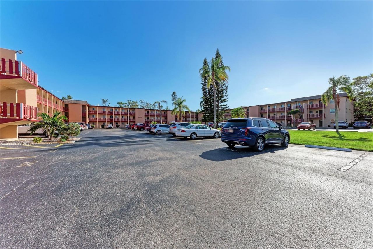 4186 Heron Way, Unit B-219, Bradenton, FL 34205 Photo