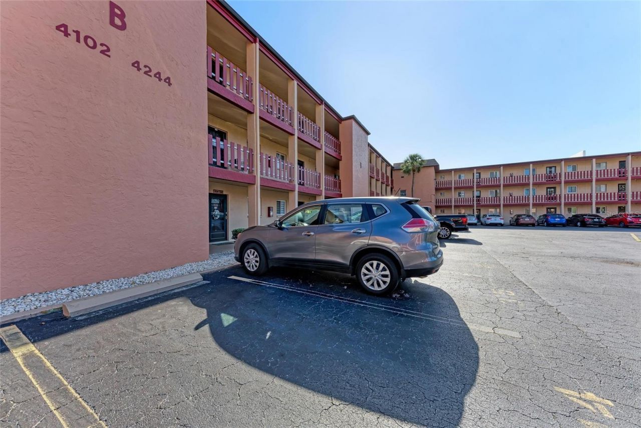 4186 Heron Way, Unit B-219, Bradenton, FL 34205 Photo