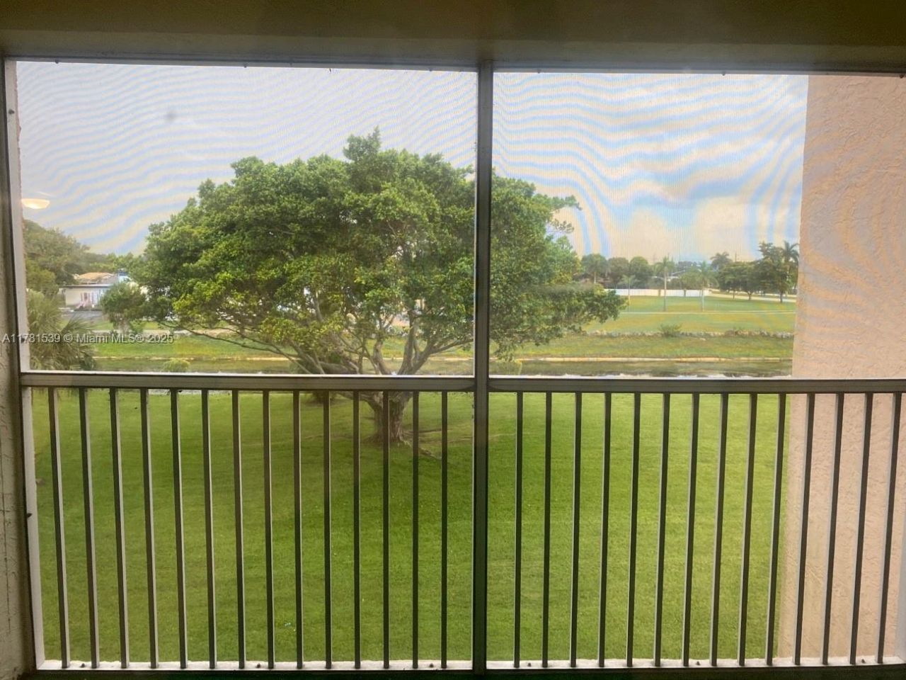 6890 Royal Palm Blvd, Unit 305H, Margate, FL 33063 Photo