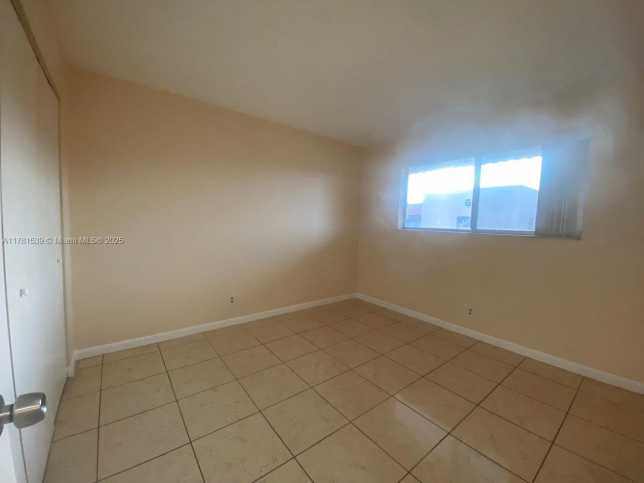 6890 Royal Palm Blvd, Unit 305H, Margate, FL 33063 Photo