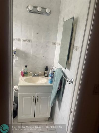 16790 NE 14th Avenue, Unit 103, Miami, FL 33162 Photo