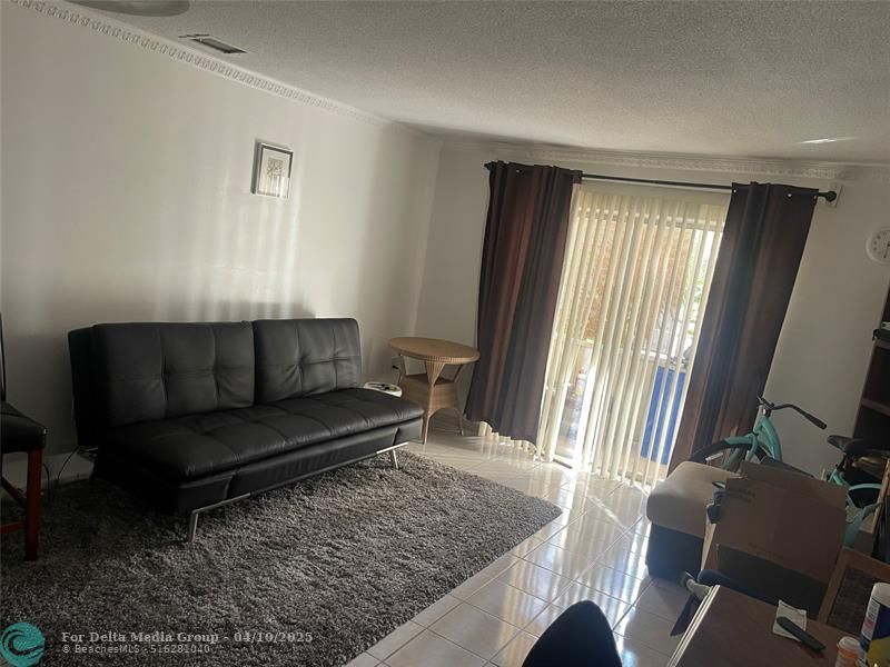 16790 NE 14th Avenue, Unit 103, Miami, FL 33162 Photo