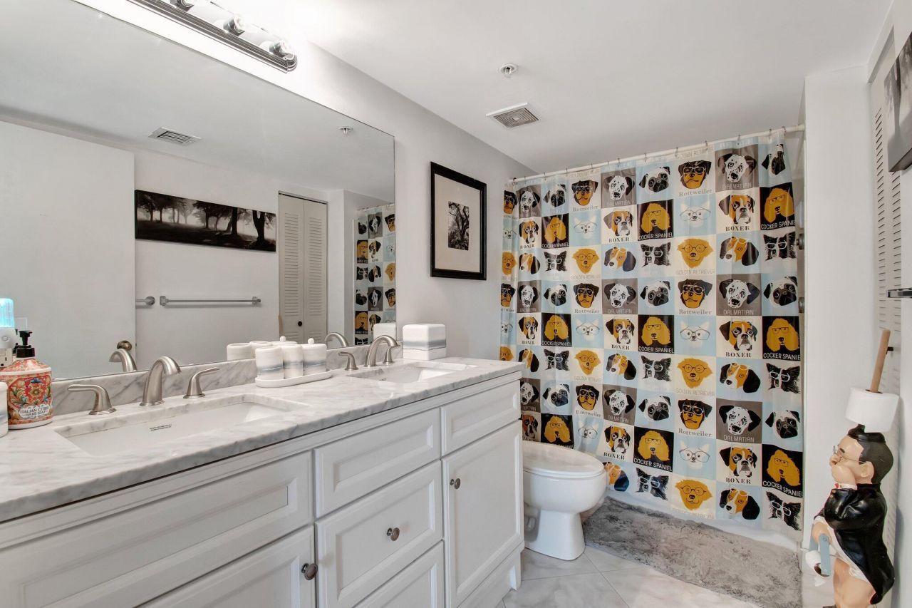 1000 Scotia Drive, Unit 204, Hypoluxo, FL 33462 Photo