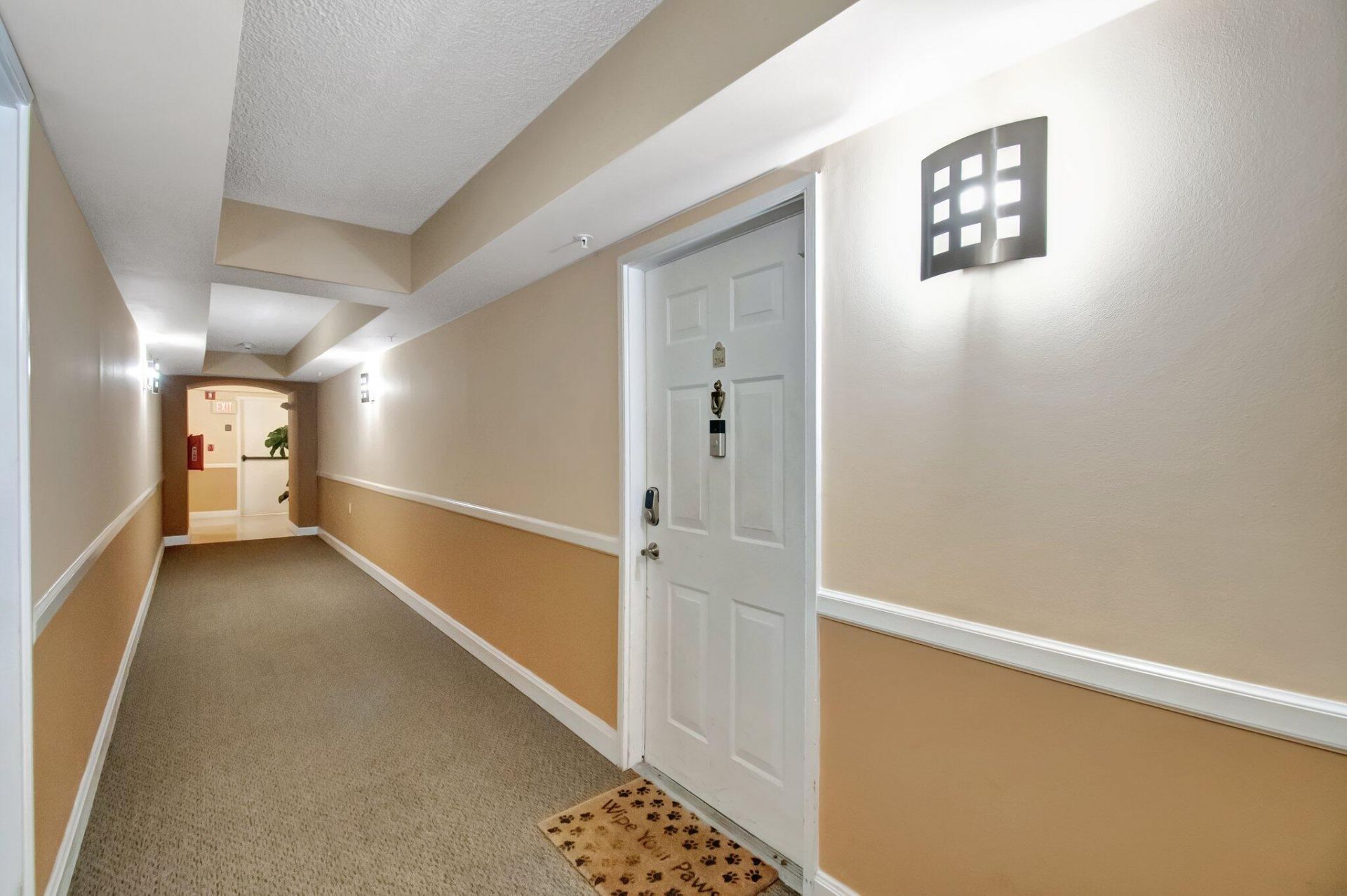 1000 Scotia Drive, Unit 204, Hypoluxo, FL 33462 Photo