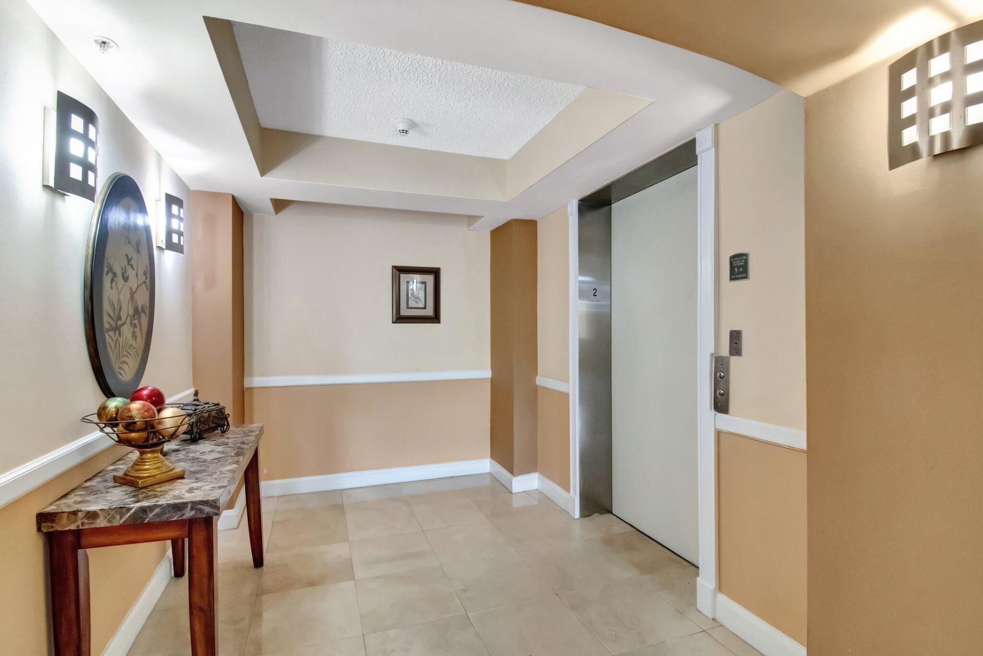 1000 Scotia Drive, Unit 204, Hypoluxo, FL 33462 Photo