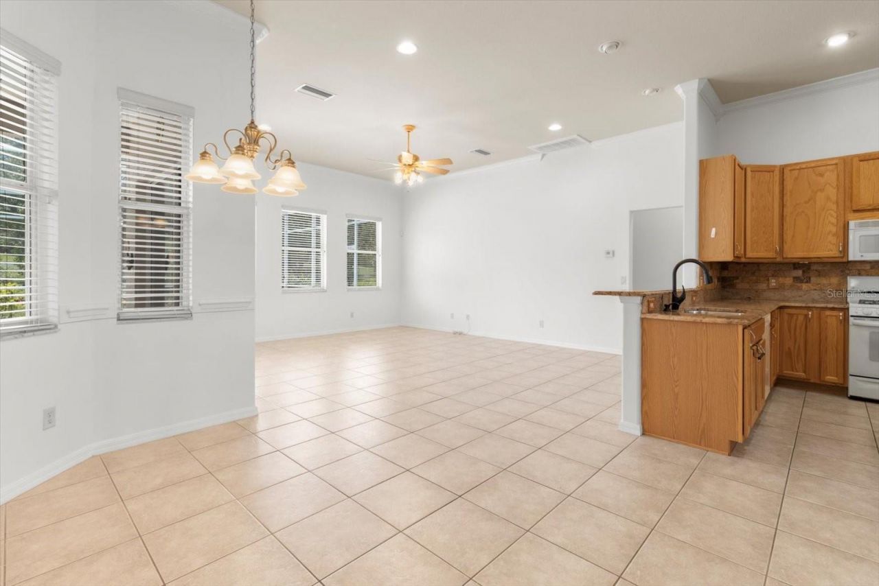 1153 E Whirl Away Circle, Inverness, FL 34453 Photo