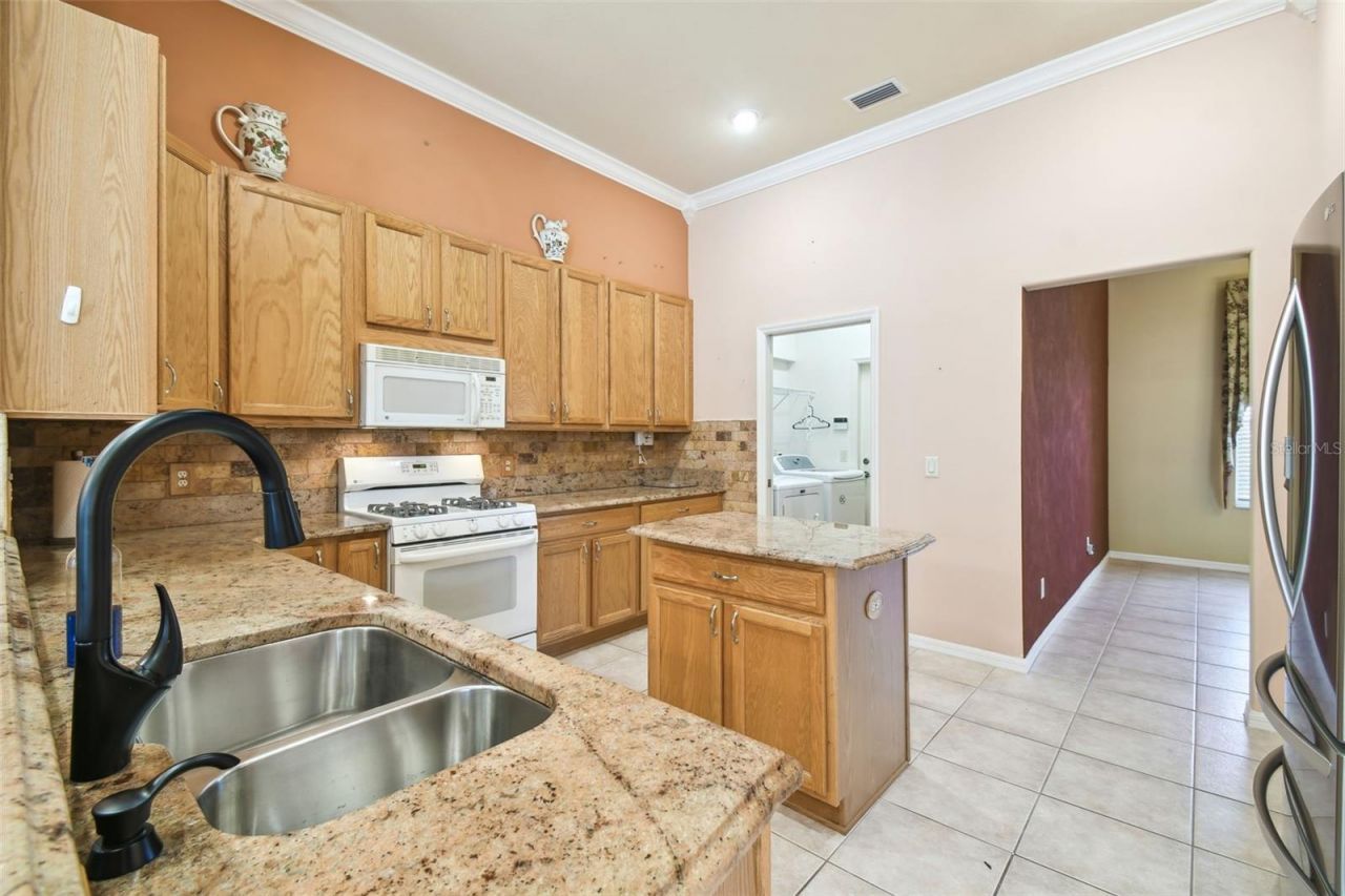 1153 E Whirl Away Circle, Inverness, FL 34453 Photo