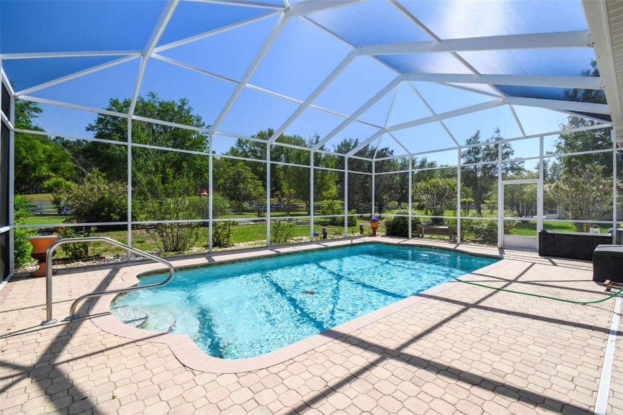 1153 E Whirl Away Circle, Inverness, FL 34453 Photo