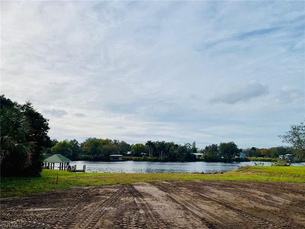 3771 Cr-78, LABELLE, FL 33935