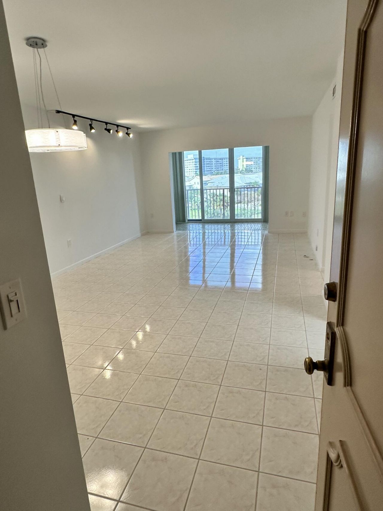 3850 Washington Street, Unit 510, Hollywood, FL 33021 Photo