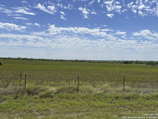 TRACT D Abbott, St Hedwig, TX 78152