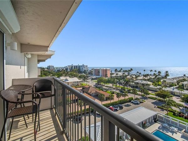 2650 Gulf Shore BLVD N, Unit 701, NAPLES, FL 34103