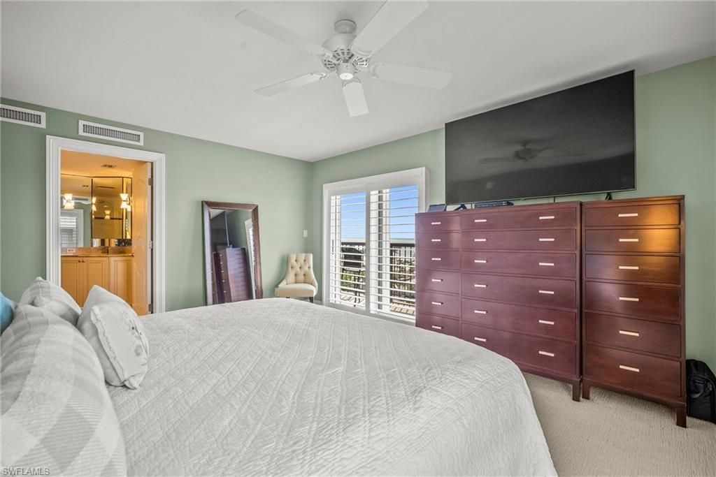 2650 Gulf Shore Blvd N, Unit 701, Naples, FL 34103 Photo